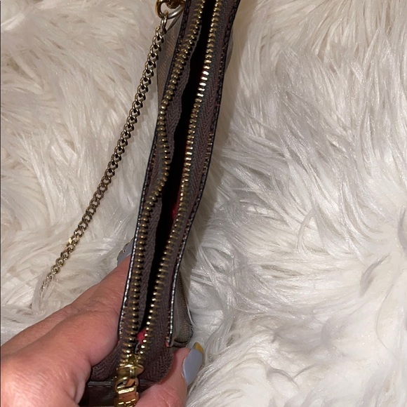 Louis Vuitton Mini Pochette DE - Picture 9 of 12